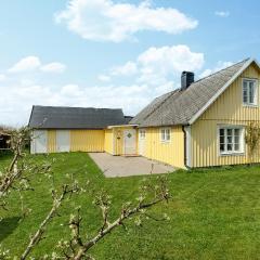 Gorgeous Home In Ängelholm With Wifi