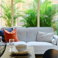 Hornsby Stay Near Station & Shops