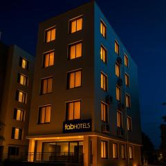 FabExpress Marvel Bliss - Nr Trump Towers