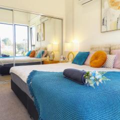 89B - Your Dream Stay Business or Travel Mornings with coffee in Bentleigh