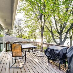 Scenic Home with Lake Washington Access and Fire Pit