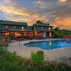 Sleeps 20 Sport Court Pool Hot Tub Playground