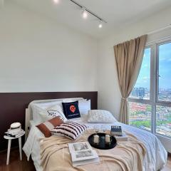 121 Residences by manatidur Near One Utama