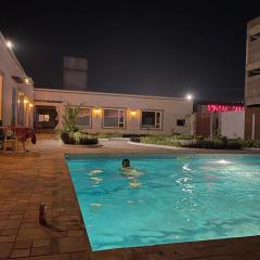 Grand Blu Hotel