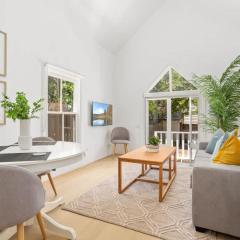 Central Location 2 Bed house in sydney balmain