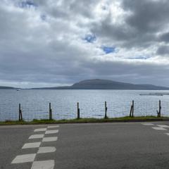2BR Home with Sea Views and Parking - Tórshavn