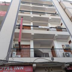 Royal Inn -01 Minute Walk in Nizamuddin Railway Station