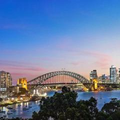 Spectacular Harbour Bridge Views from Lavender Bay