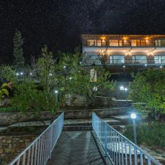 Shree Parijat Resort - Luxury Resort in Mukteshwar