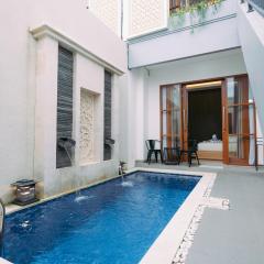 Sahadewa Villa Kuta Sunset by The Lavana