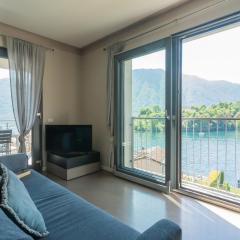 Mulino Vista Lake by Rent All Como