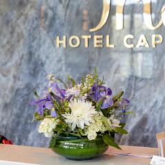 Hotel Cape Cod