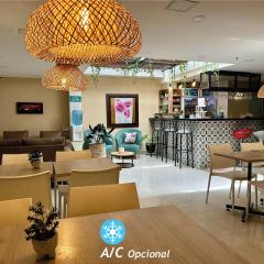 Laureles Guest House LGH Hotel