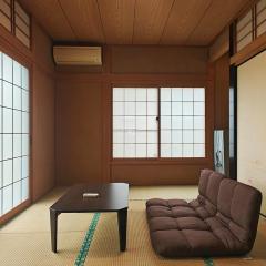 Traditional 2-Story Japanese Home Near Narita