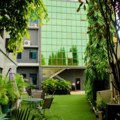 King Maya Hotel