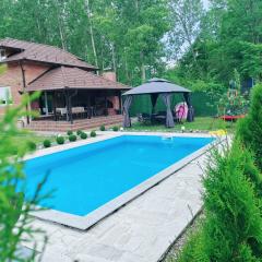 Vikendica Una na Drini