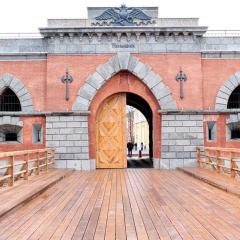 Picturesque apartment into antique fortress