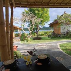 Pasir Putih Cottage - Menjangan