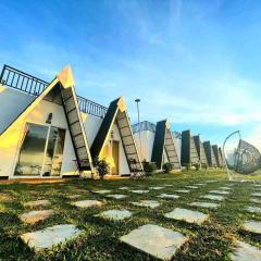 Romnea Moon Resort
