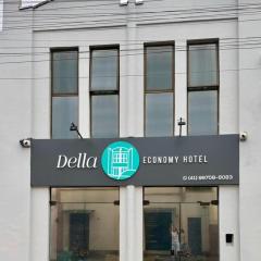 Della Economy Hotel