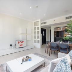 Luxury in Dubai Marina's 1 Bed that Sleeps 2