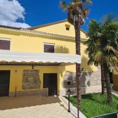 Villa Ella