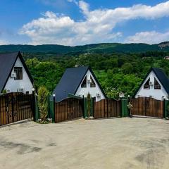Guba Hillside Chalet