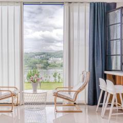 Gapyeong Pension The Square 24 Spa Pension