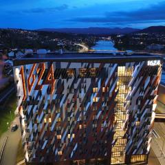 Home Hotel 1624