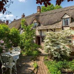 Pass the Keys Dara Cottage 16th Century Thatched Cottage