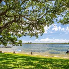 Calm Waterside Condo - Views, Pool & Family Fun
