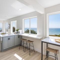 Oceanfront Coastal Home with Breathtaking Views Hiking Beaches & More