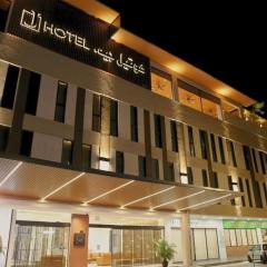 J HOTEL