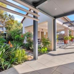Lovely 2 bedroom, bathroom