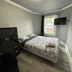 Upper Floor 2 bedroom Unit