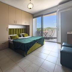 Eden Apartment