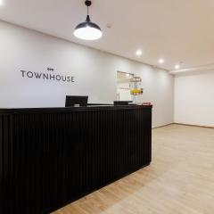 Super Townhouse RCC Elite
