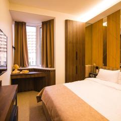 Cartez Hotel