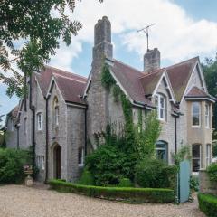 4 Bed in Lulworth Cove DC182