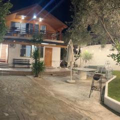 Mone luxury villa