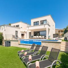 Villa Corb Mari II by Sealand Villas