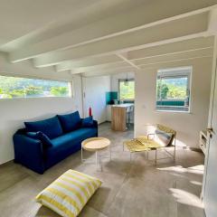 Direct Beach Access, Modern Stay with Hill View