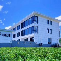 Daishan Mountain and Sea Cloud Homestay Sunrise Seaview Bed and Breakfast