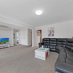 KozyGuru | Blacktown | Peaceful 3B House