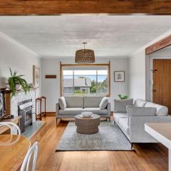 Seabreeze Escape: Your Next Coastal Getaway