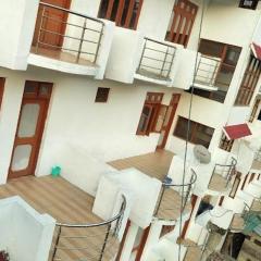 Hotel Akshat