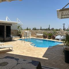 Nofesh Ba Alon 10