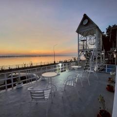 Aran hostel Spa&Cafe Riverside That Phanom