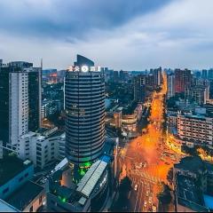 成都春熙路文殊院地铁站亚朵S酒店