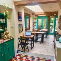 The Dragonfly Guesthouse - SELF CATERED